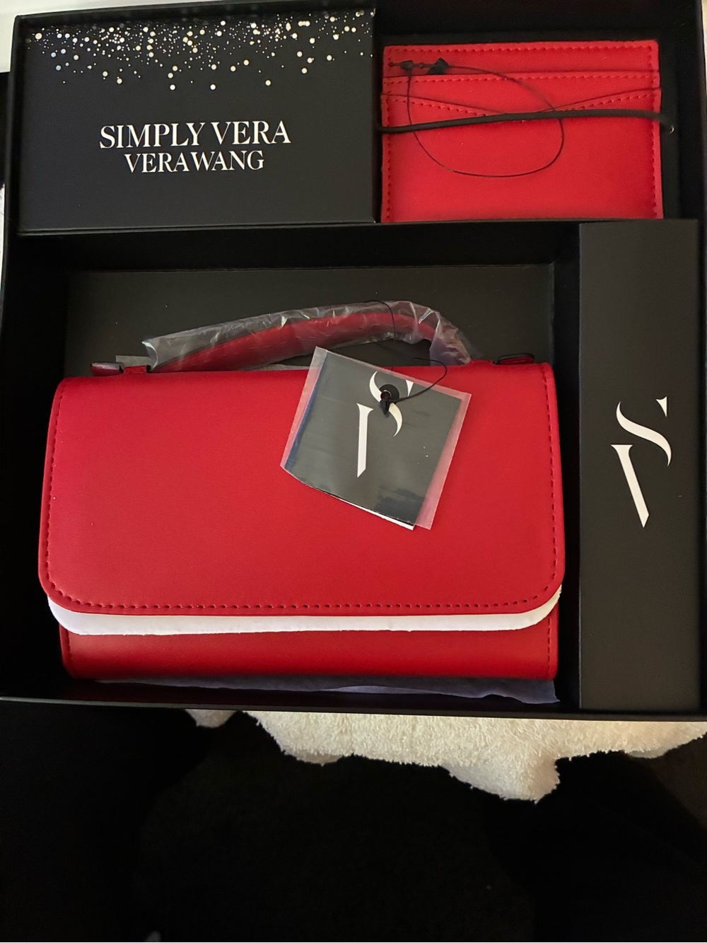 NIB Vera Wang Black Gift Box with White Logo and Speckled Gold Accent